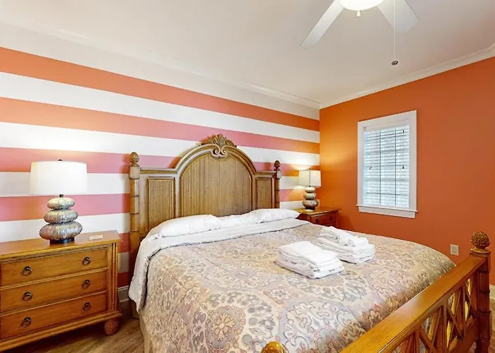 Holiday home The Meridian 502w *